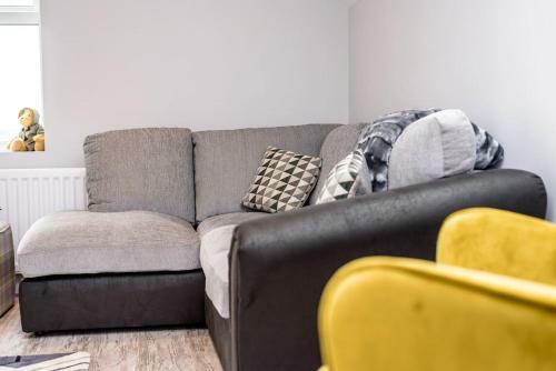 Mc Callstown House Apartment