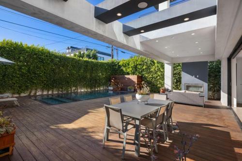 Villa California