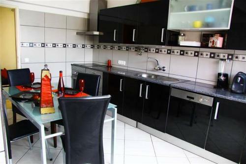 Fernandes Apartment