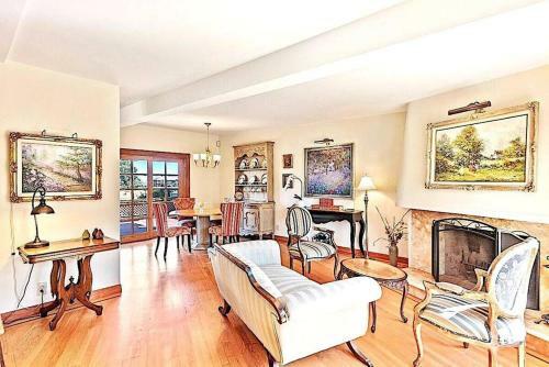 Villa European Elegance Ocean Bluffs