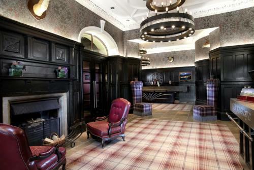 Loch Lomond Lodge