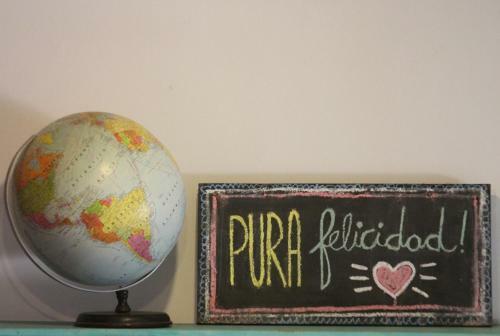 Pura Felicidad - Casa De Viajeros