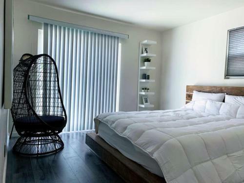Memorable Renovated 1br Unit By The Pool