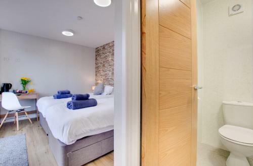 Goldenhill Retreats Lodges