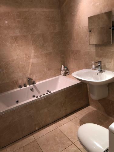 Bed & Breakfast Retreat At The Knowe Auchincruive Estate