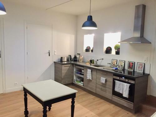 Bed & Breakfast Au 16 Place Saint Louis