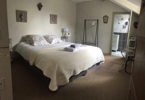 Bed & Breakfast Au 16 Place Saint Louis