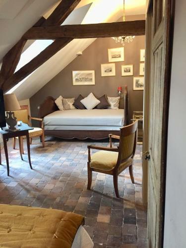 Bed & Breakfast Au 16 Place Saint Louis