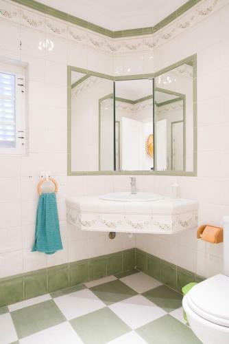 Villa Glic�nias