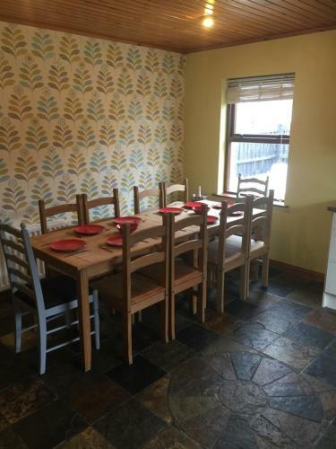 Holiday Home In Ballycastle - F�inne Na Cairde