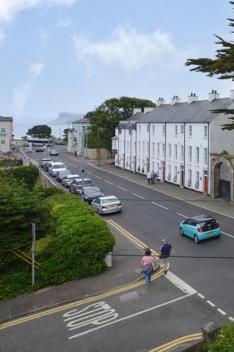 Quay House, North Coast 6 Bedroom Holiday Home