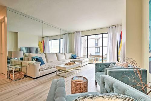 Apartamento Calming Beachfront Getaway Walk To Ocean!