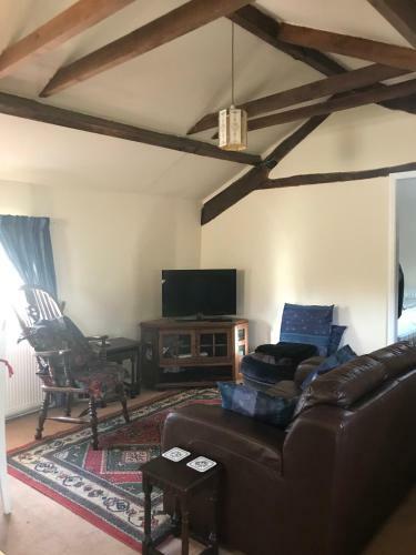The Annexe Croughton