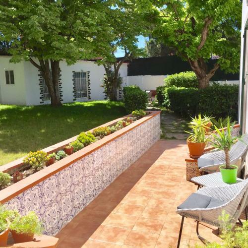 Cascais Seaside Garden Villa