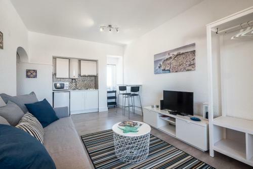 Apartamento Cozy Studio With Balcony And Beautiful View