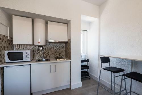 Apartamento Cozy Studio With Balcony And Beautiful View