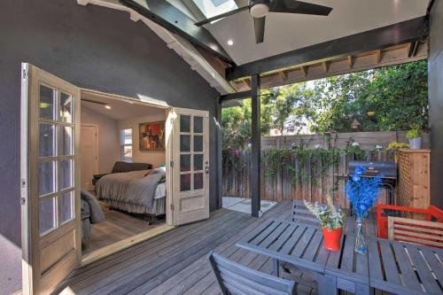 Apartamento Endearing Studio With Deck Less Than 4 Mi To The Beach!