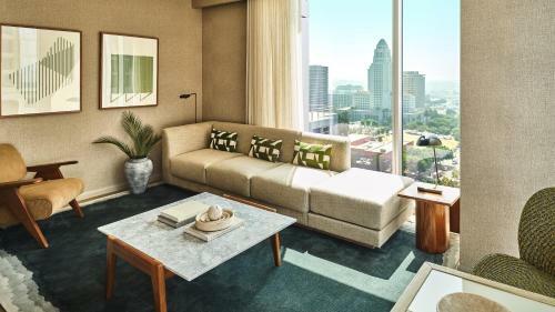 Hotel Conrad Los Angeles