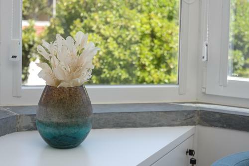 Apartamento Bonniz Hideaway - Modern Cozy With Free Parking