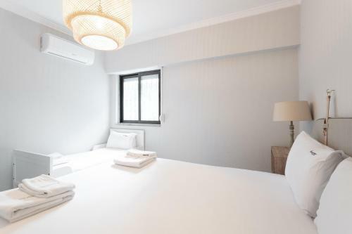 Flh Cascais Spacious Apartment With Balcony