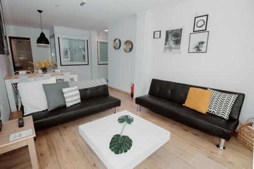 Ushuaiahomes -modern Apartment With Incredible Mountain & Bay Views