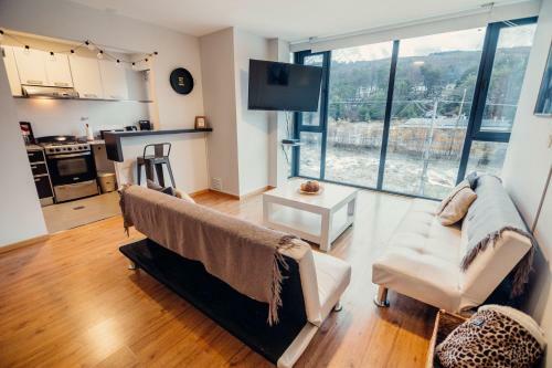 Ushuaiahomes -modern Apartment With Incredible Mountain & Bay Views