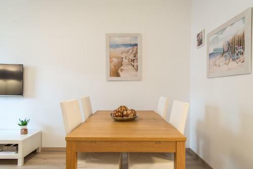 Charming And Central Apart - 350m From The Beach
