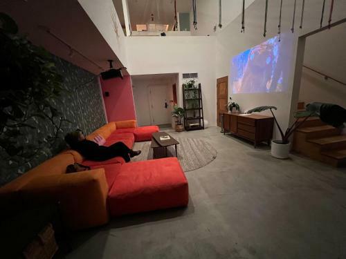Hotel Stay Open Venice Beach