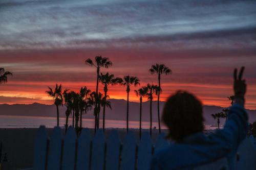 Hotel Stay Open Venice Beach