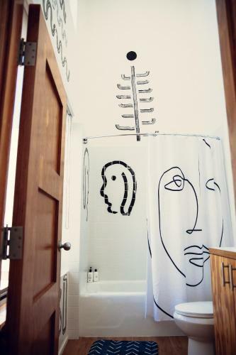 Hotel Stay Open Venice Beach