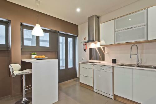 Central Apartment 127 By Saboia Collection