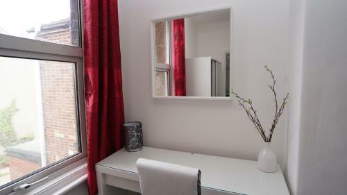 Apartamento Lovely And Spacious Apt Ilford Lane