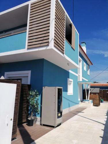 Lisbon Beach Apartments 8