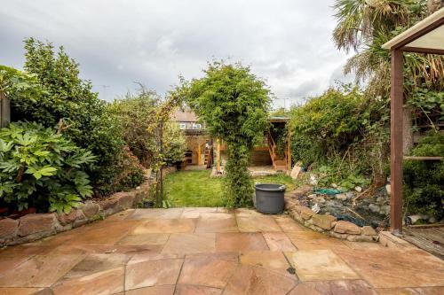 Villa Luxurious 4 Bedroom House? Gobions ? Prime Location ? Basildon ?
