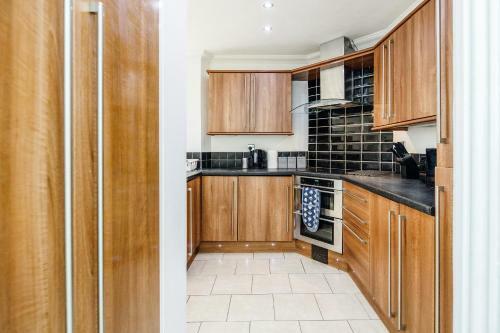 Villa Luxurious 4 Bedroom House? Gobions ? Prime Location ? Basildon ?