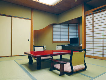 Kinokuniya Yusenkan