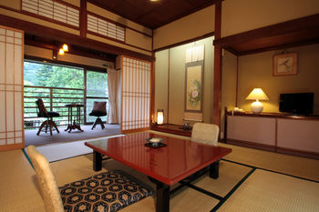 Kinokuniya Yusenkan