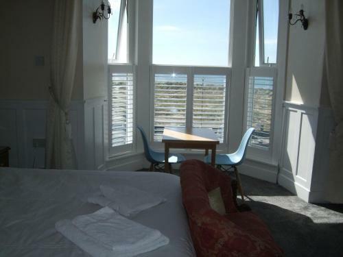 Hostal Bluebells Guest House