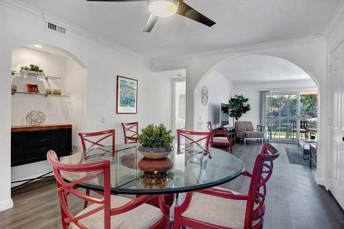 Apartamento Remodeled Ground Floor Golf Course View Condo!