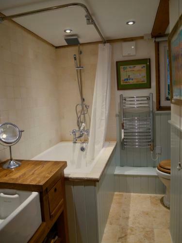 Wayside Cottage