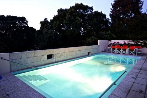 Liiiving In Moledo - Countryside Pool Villa