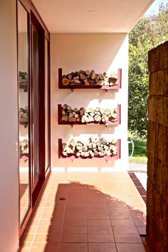 Liiiving In Moledo - Countryside Pool Villa