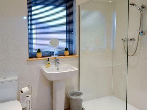 Woodview - Uk30293