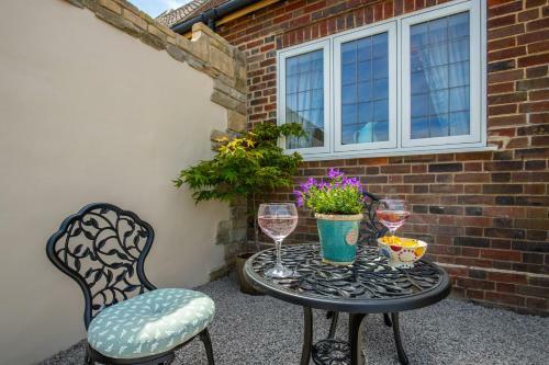 Exclusive Holiday Accommodation - Bancoft Cottage