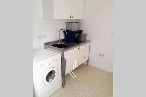 Perfect Base For Two In Beautiful Pembrokeshire