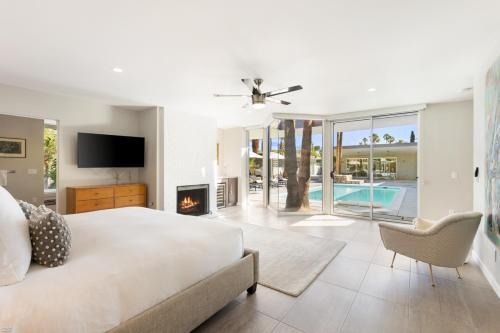 Modern Palms