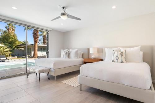 Modern Palms