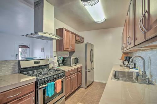 Stunning Palm Springs Home With Private Yard!