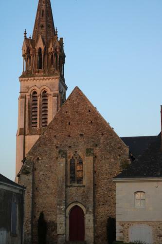 Hotel Logis Le Port Saint Aubin