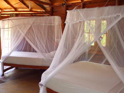 Bed & Breakfast Kirinda Beach Resort